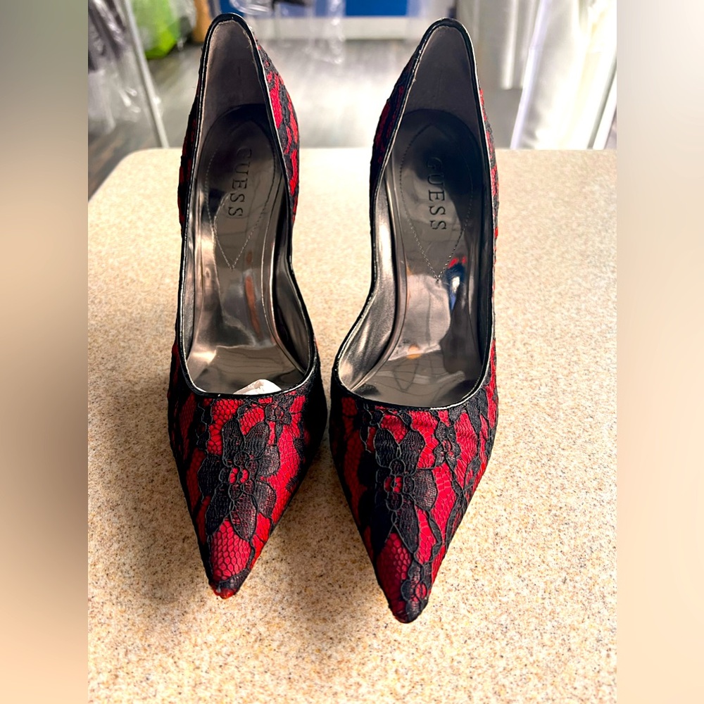 Lace Guess Heels Size 8